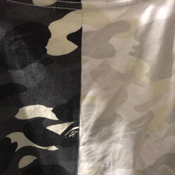 Two bape t shirts - Picture 2 of 4